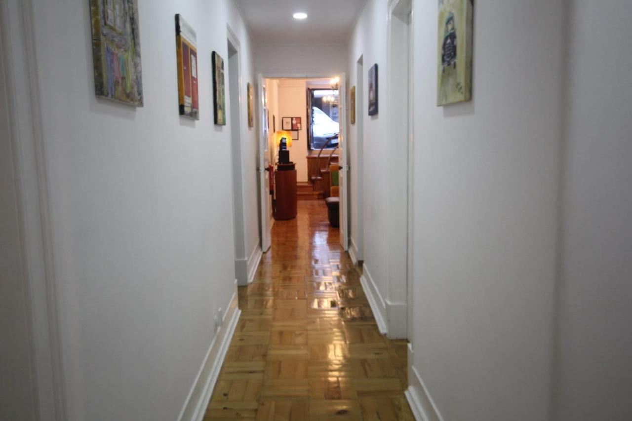 Ocean M1 R4 - Large Double Room With Shared Bathroom In City Center Lisbon Exterior photo